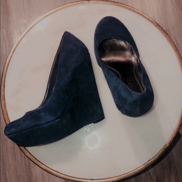 BAKERS | Blue Suede Wedge Heel - Picture 6 of 7
